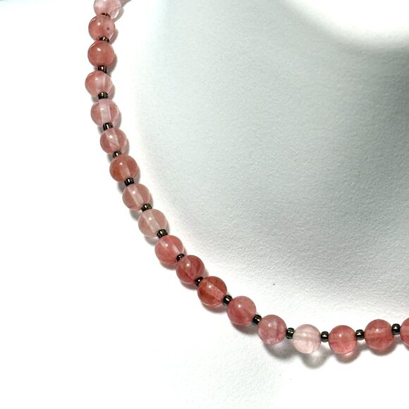 Cherry Quartz Short Necklace, Adjustable Beaded Necklace - Picture 5 of 10